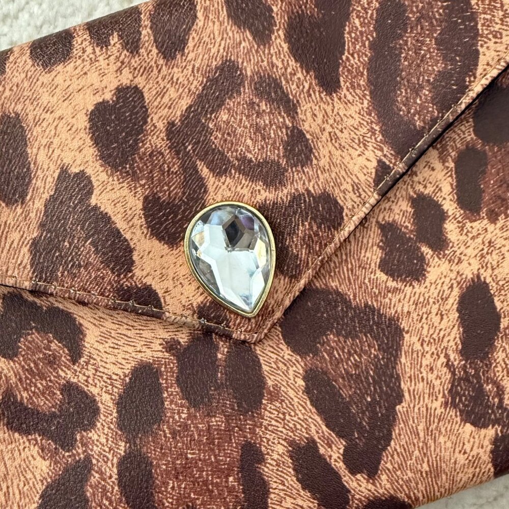 Ipsy Leopard Print Cosmetic Bag Snap Closure Synthetic Makeup Pouch Faux Jewel - Picture 5 of 7